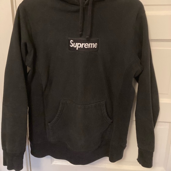 Supreme box logo - Picture 2 of 5